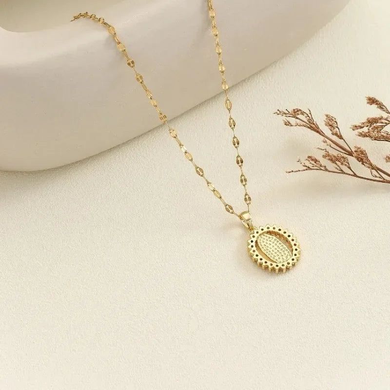 Collar de Zirconia, Virgen de Guadalupe